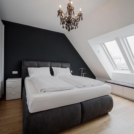 Modern Stylish Design Apartment With Free Parking Emily Wien Exteriör bild