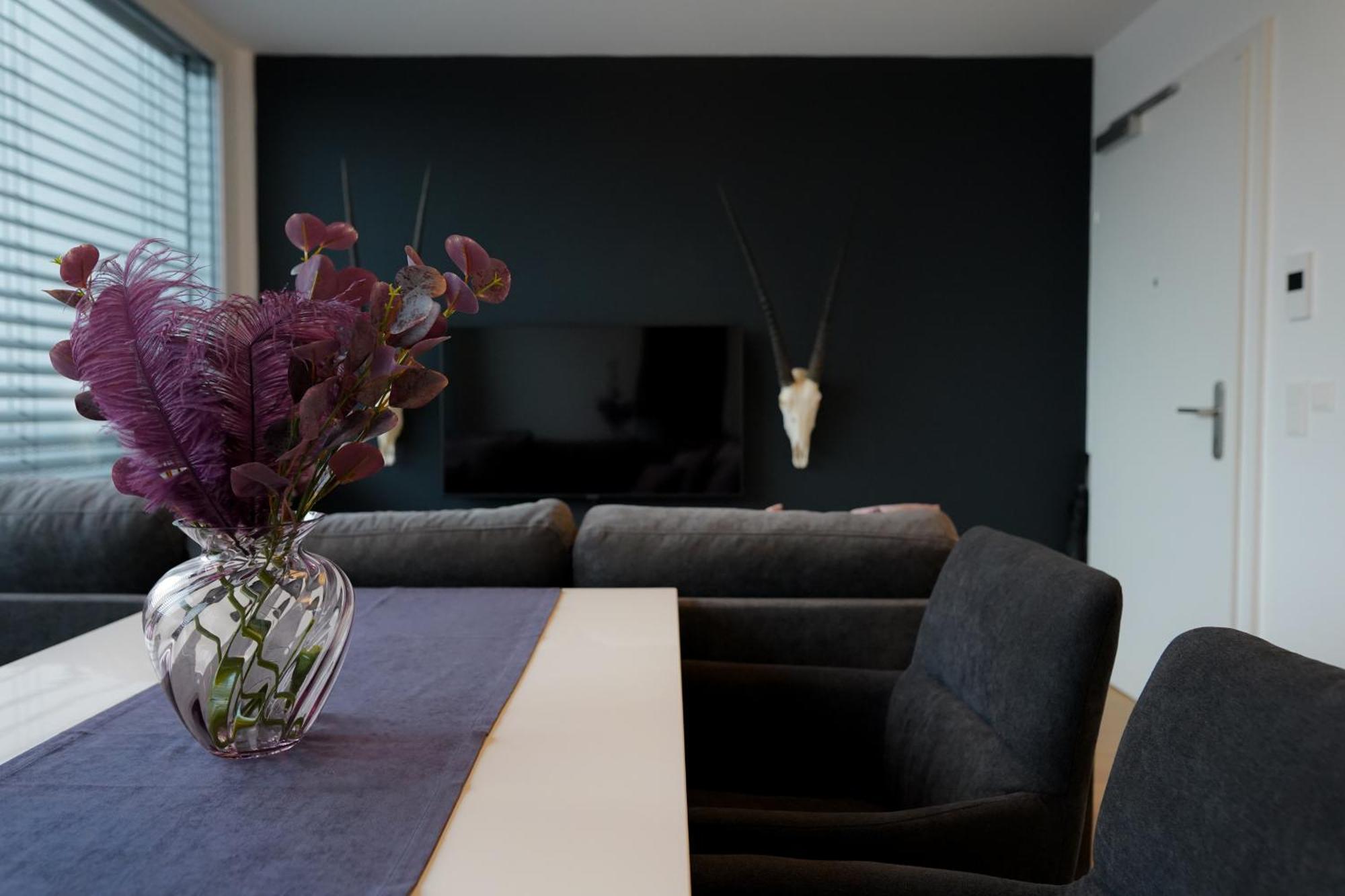 Modern Stylish Design Apartment With Free Parking Emily Wien Exteriör bild