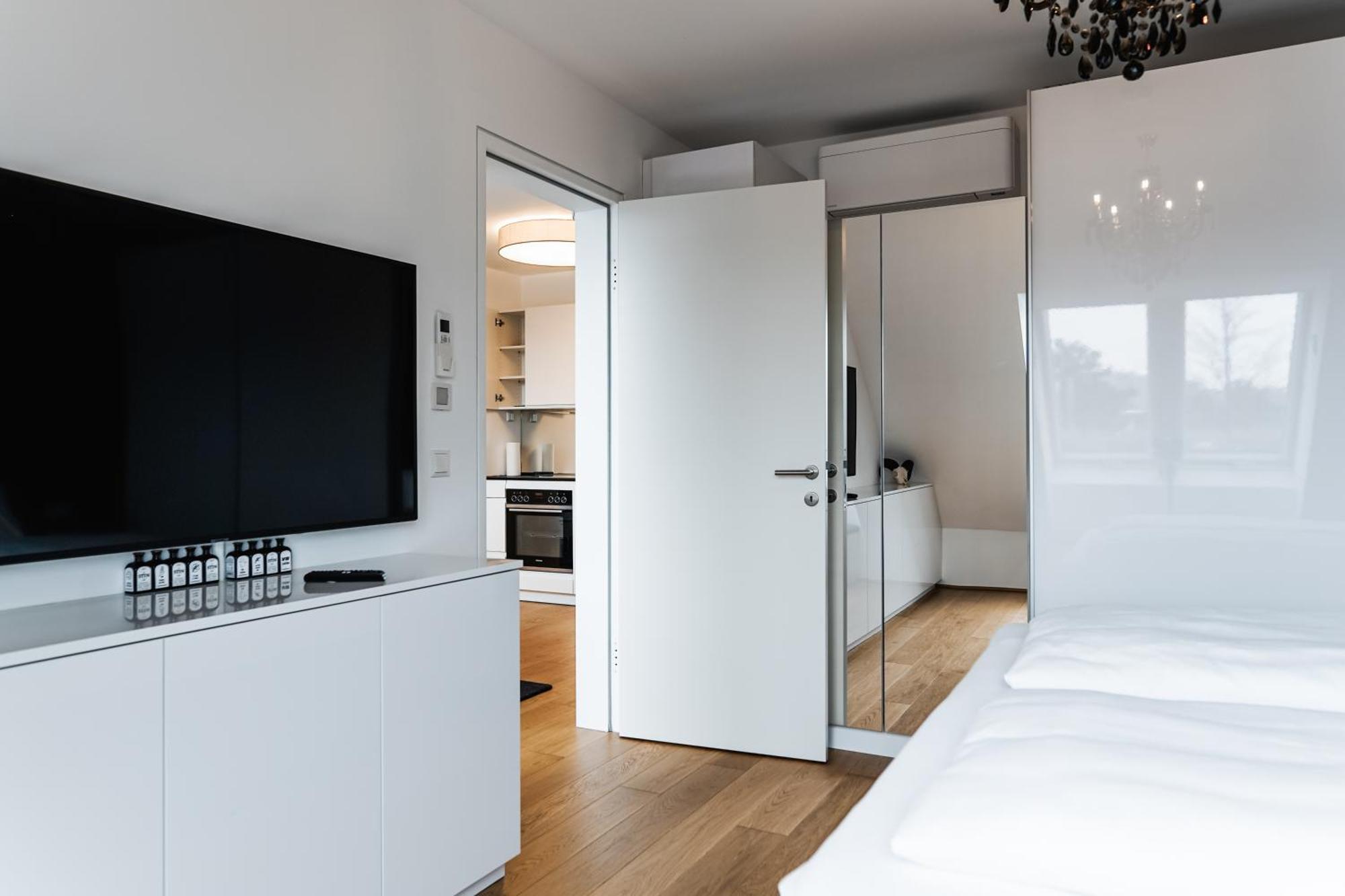 Modern Stylish Design Apartment With Free Parking Emily Wien Exteriör bild